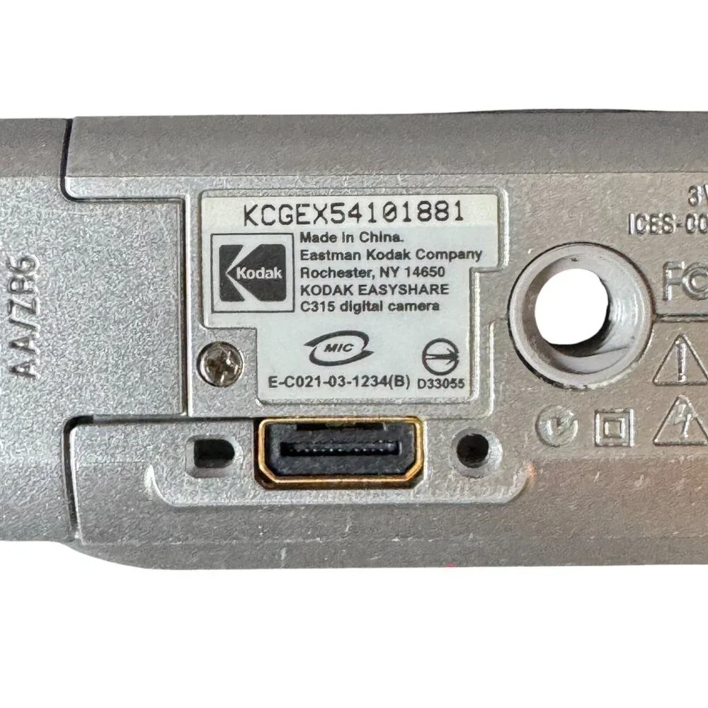 Kodak EasyShare C315 5.0MP Digital Camera Tested Works Incl Software SD Card‎
